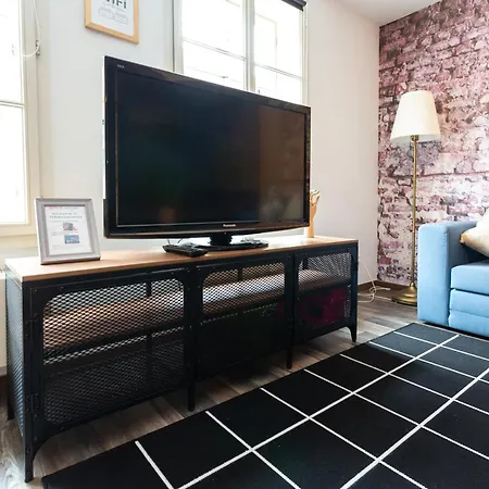 Fullhouse - Halle - R6 - Smarttv - Nespresso Apartman Halle (Saale)