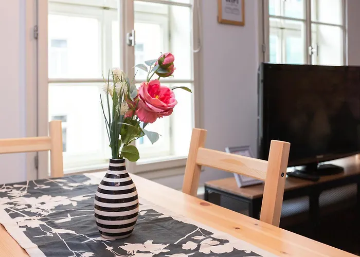 Fullhouse - Halle - R6 - Smarttv - Nespresso