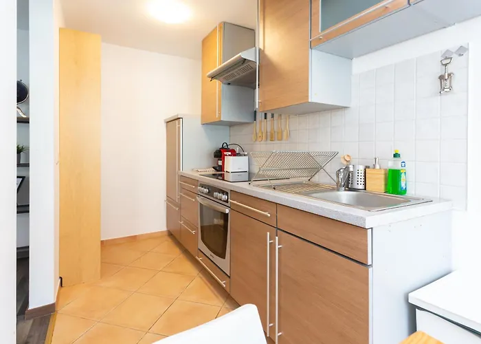 Fullhouse - Halle - R6 - Smarttv - Nespresso 아파트